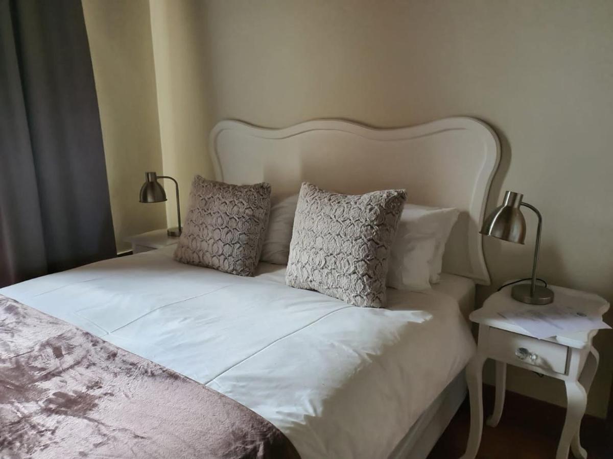 Monte Rosa Guesthouse ロウソンヴル エクステリア 写真